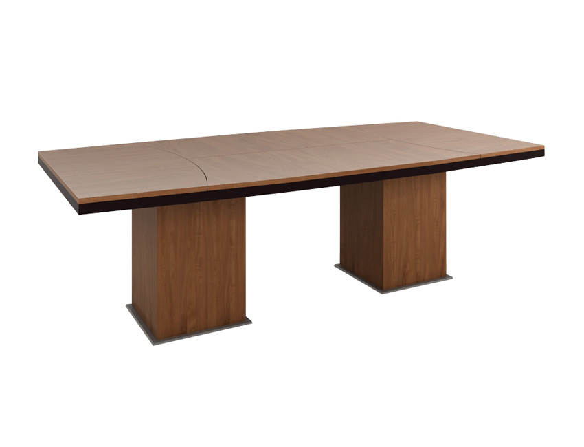 Переговорный стол на деревянных опорах